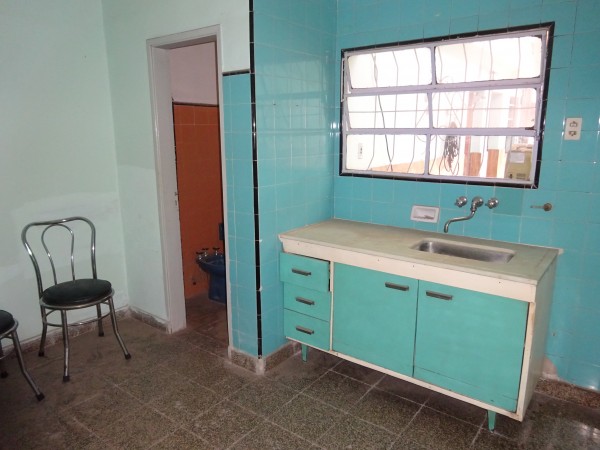 Se vende casa mas departamento en Bº Los Naranjos