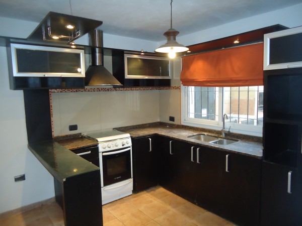 EL TREBOL, HERMOSO DUPLEX, LINDO ENTORNO.- " SEÑADO"