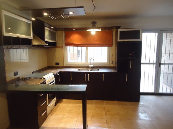 EL TREBOL, HERMOSO DUPLEX, LINDO ENTORNO.- " SEÑADO"