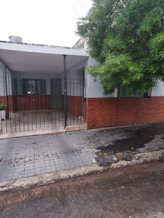 CASA MAS DEPARTAMENTO PARA LA VENTA EN BARRIO ALTO ALBERDI