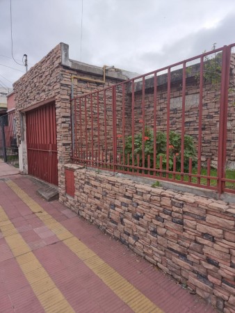 Bo BELLA VISTA, VENTA DE PROPIEDAD CON DOS PLANTAS