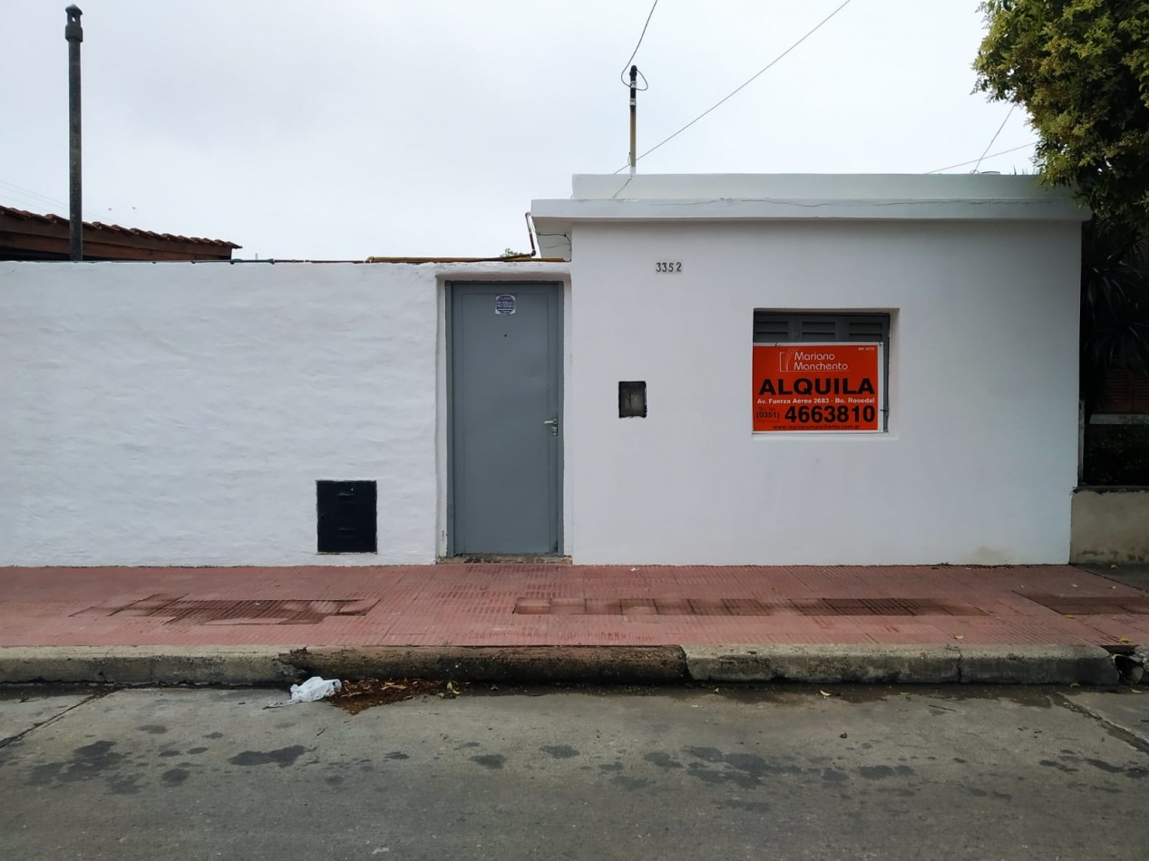 LOS PLATANOS, DEPARTAMENTO EXTERNO, IMPECABLE.-