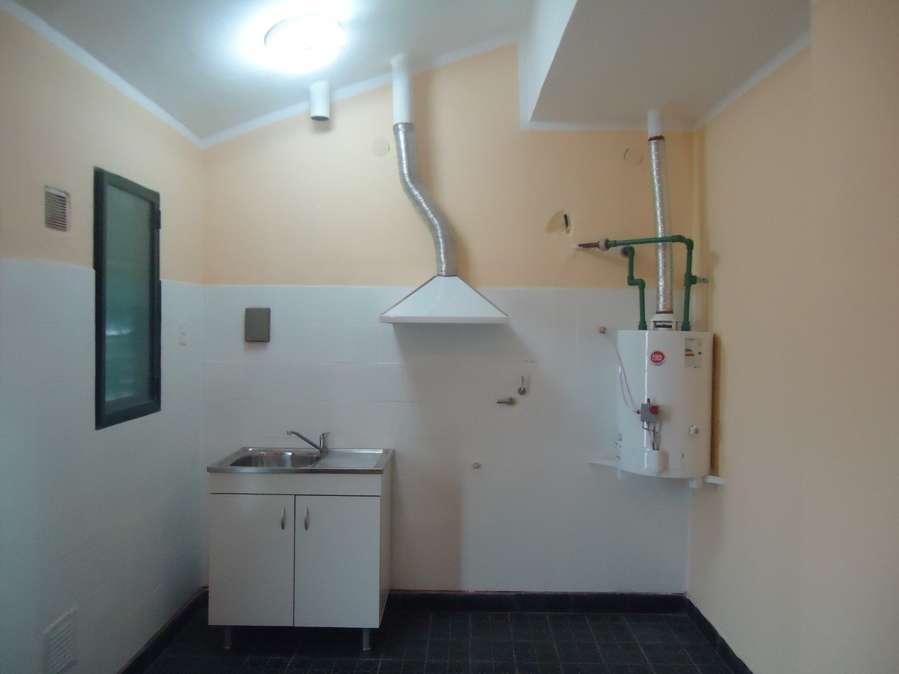 ALTO ALBERDI, DEPARTAMENTO EXTERNO, LINDA ZONA.- 