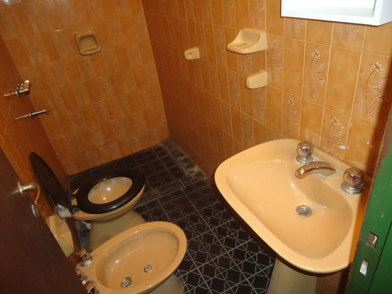 ALTO ALBERDI, DEPARTAMENTO EXTERNO, LINDA ZONA.- 