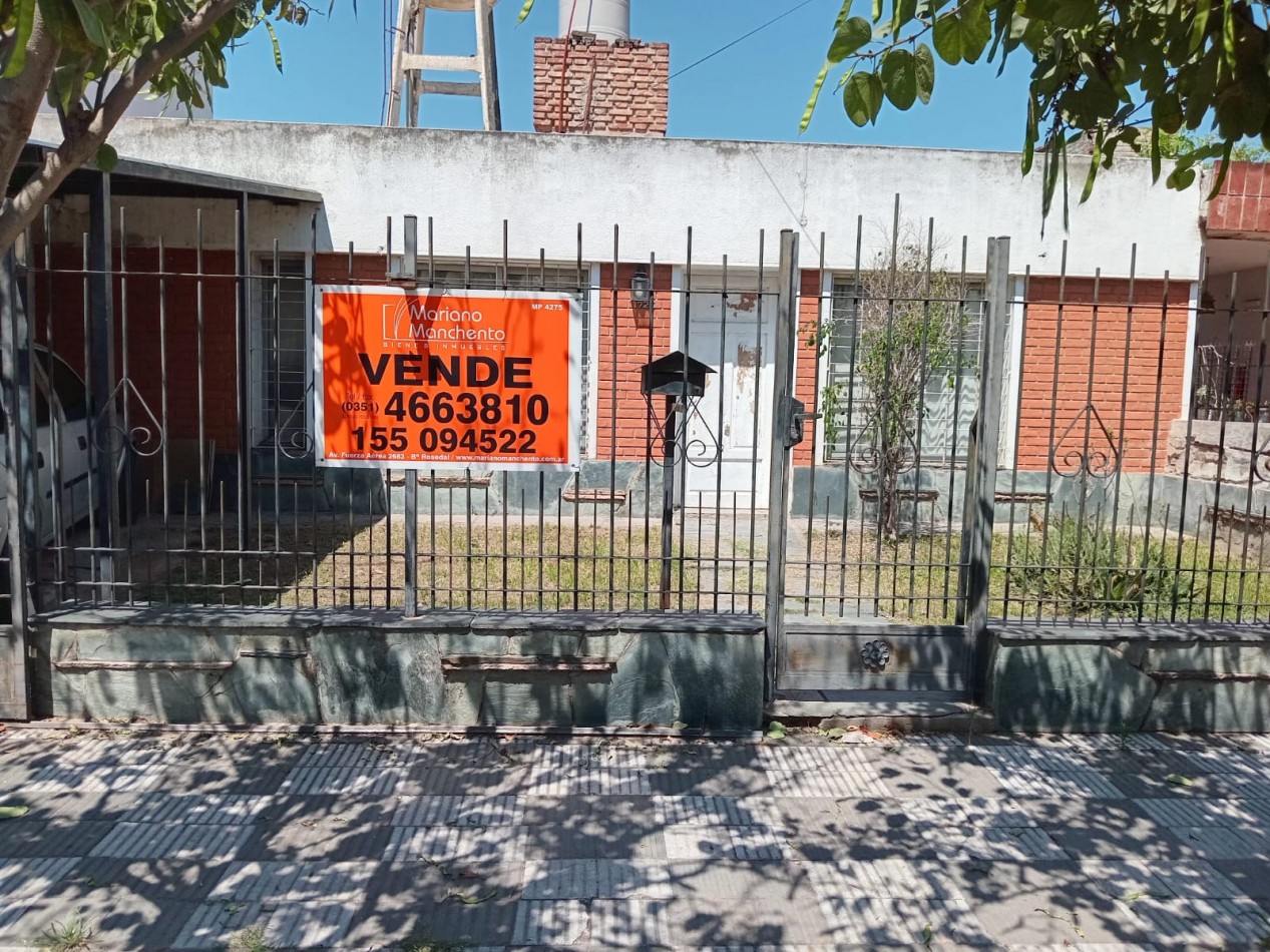 Se Vende Casa para Reciclar en Barrio Los Naranjos, OPORTUNIDAD PARA INVERSION!! " SEÑADA" 