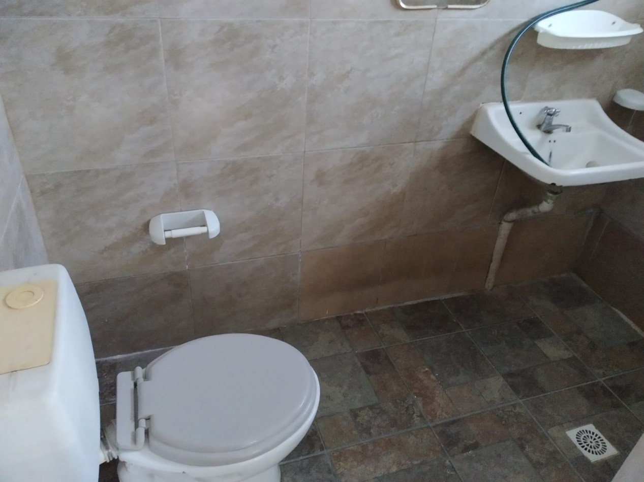 Villa Adela, Excelente propiedad ( Ideal para renta) 