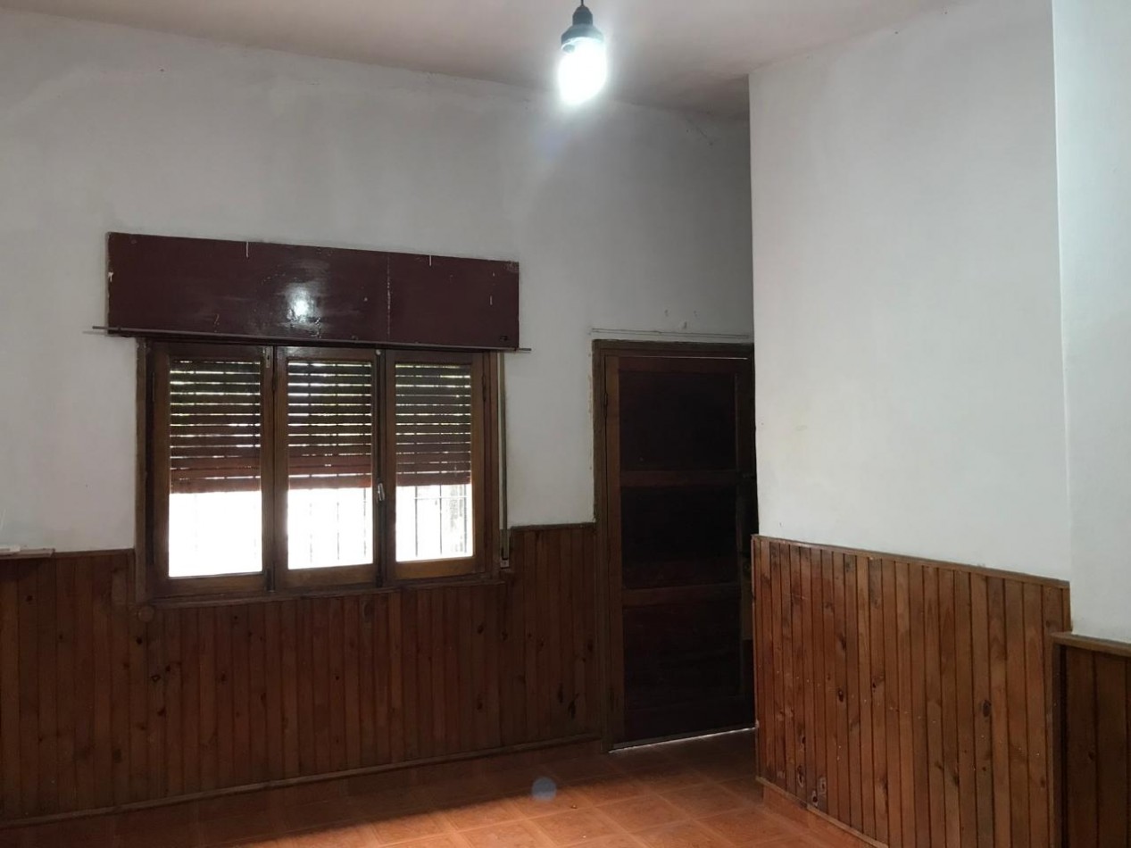 Los naranjos, Hermosa zona, sobre calle principal del barrio.-  APTA CREDITO BANCOR! 