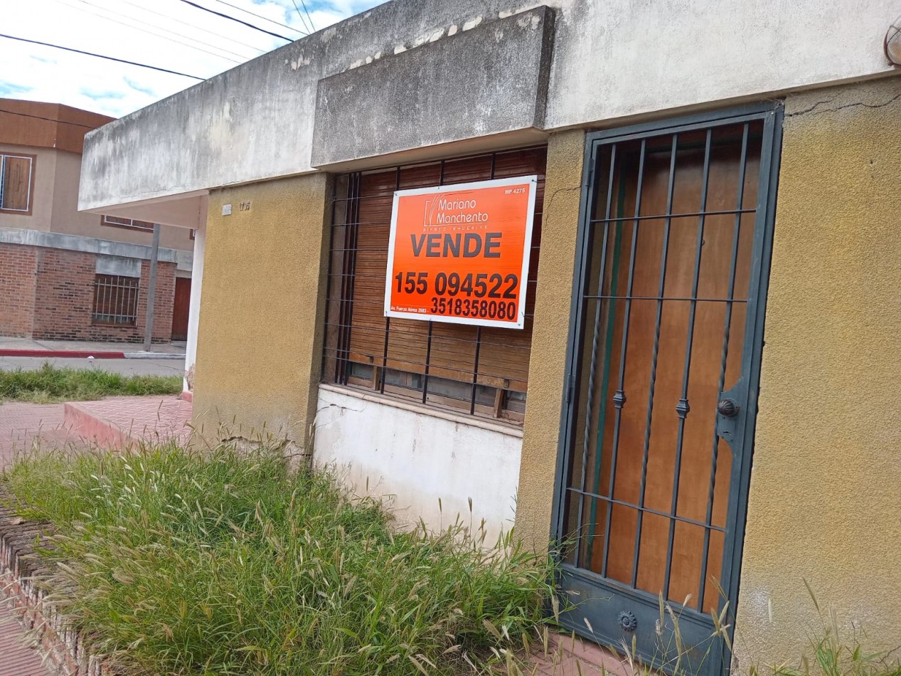 Barrio San Rafael | Oportunidad, Casa Esquina a Reciclar en Venta