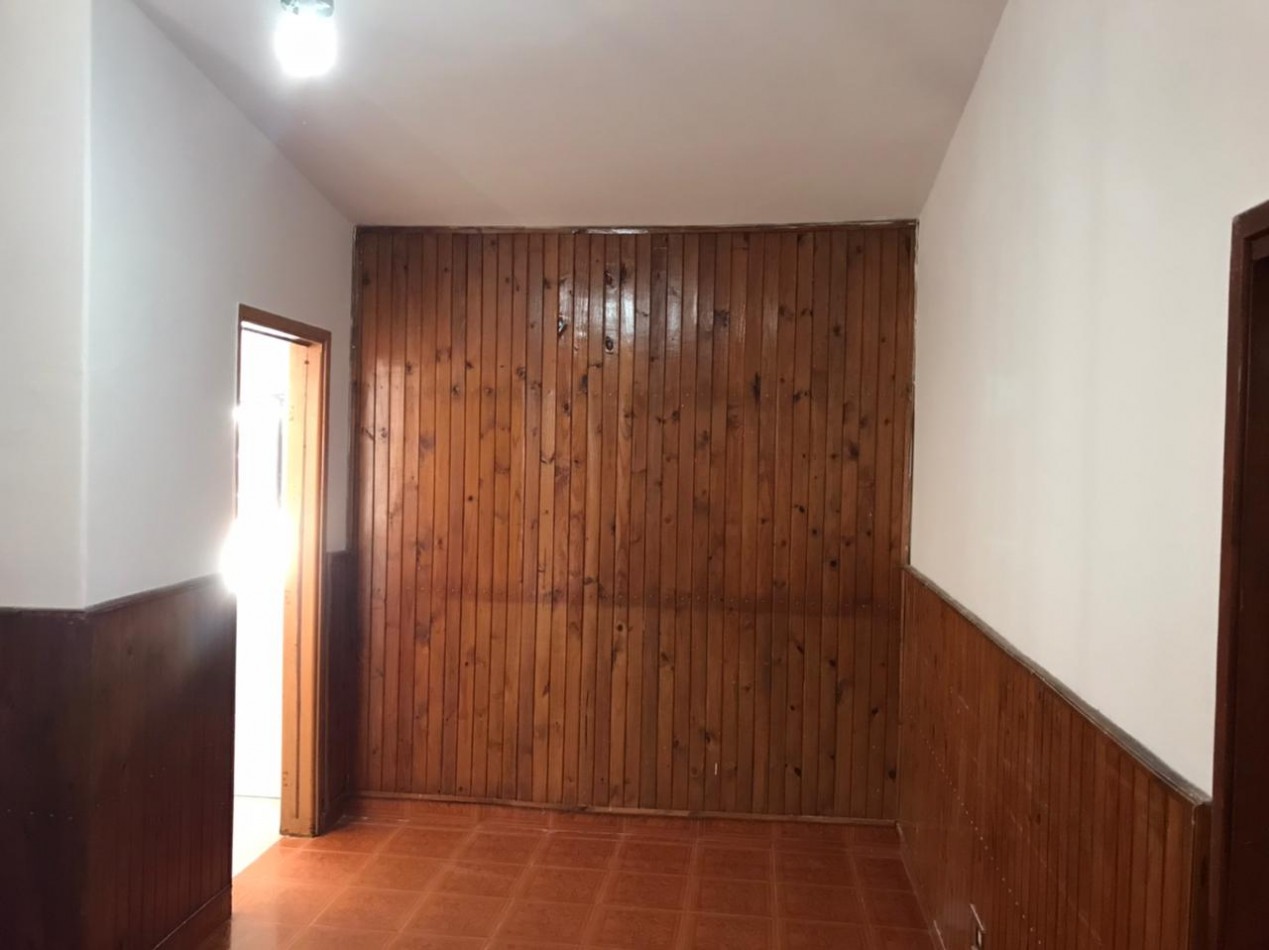 Los naranjos, Hermosa zona, sobre calle principal del barrio.-  APTA CREDITO BANCOR! 