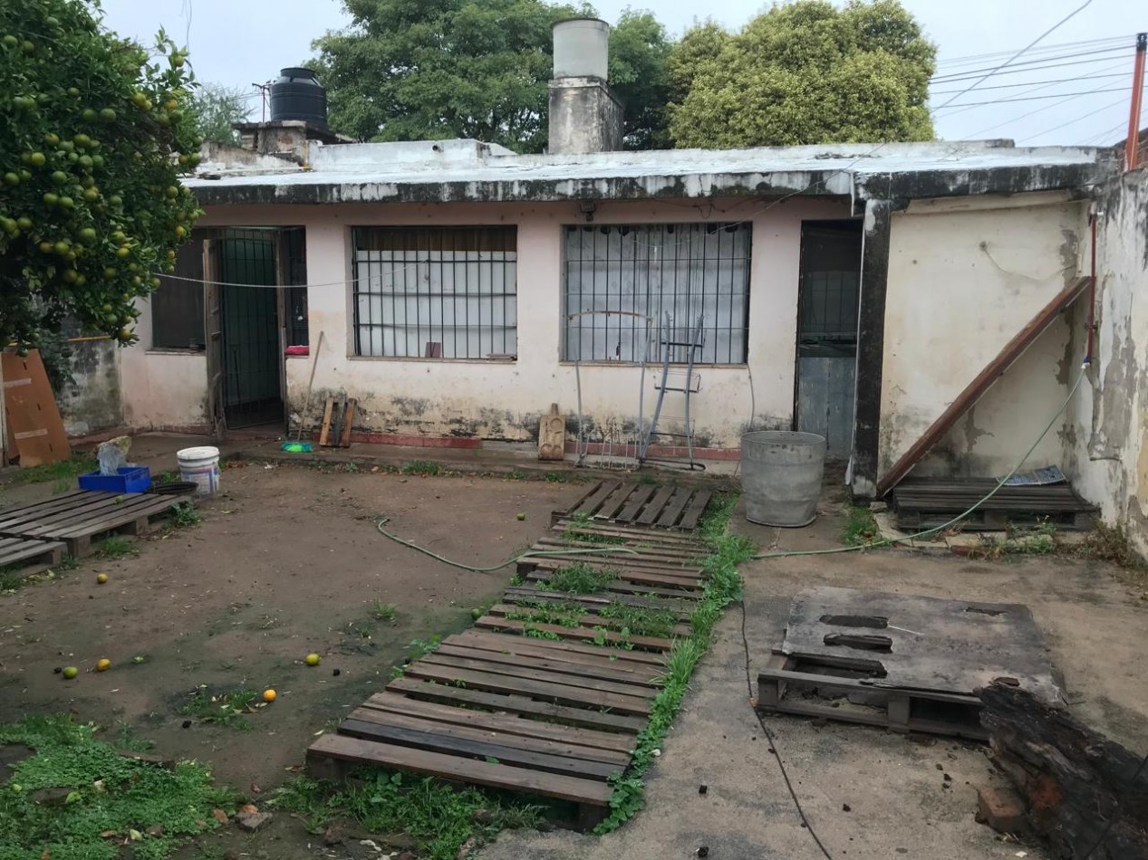 B° Mafekin, linda zona a cuadras de AV.DON BOSCO, APTA CREDITO.- 