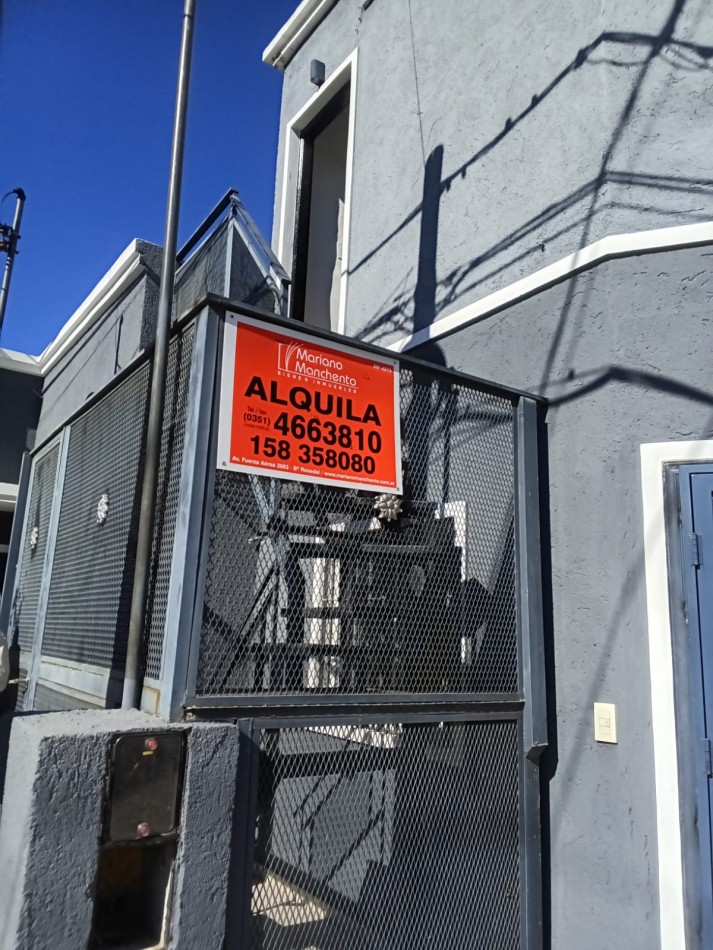 Barrio Ameghino Sur, se alquila departamento en planta alta 