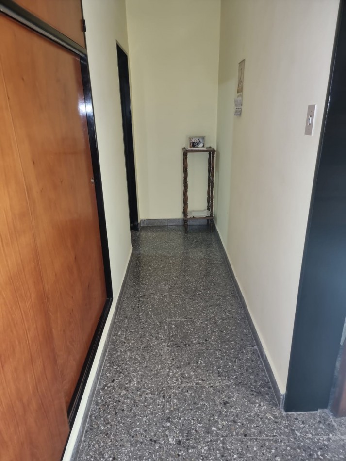 BARRIO AVENIDA, A METROS DE RUTA 20, HERMOSA CADA EN VENTA PARA VIVIR EN FAMILIA. " VENDIDA"