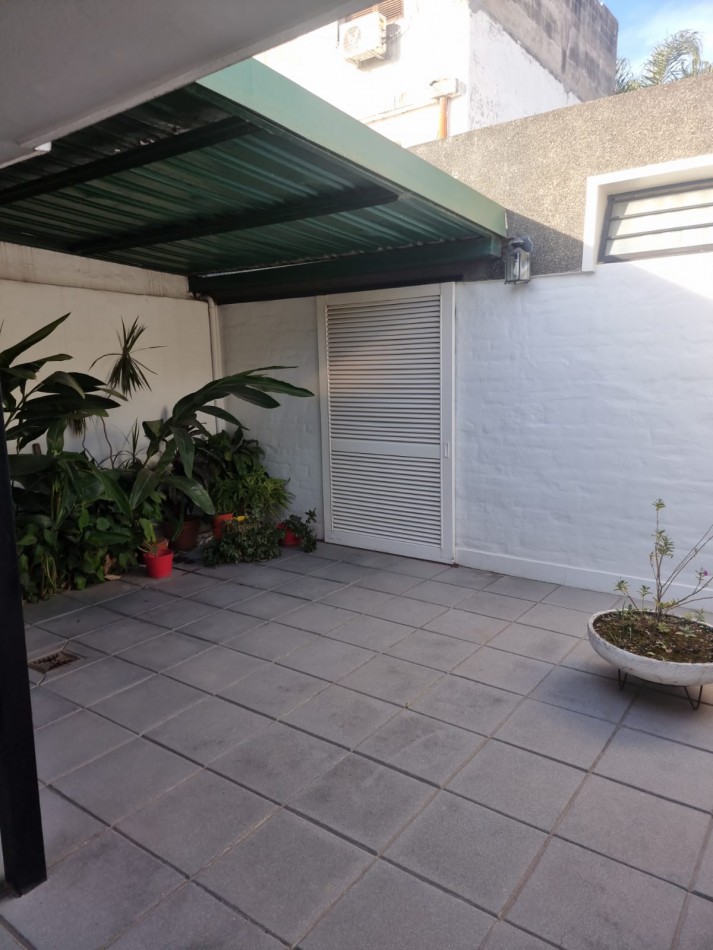 BARRIO AVENIDA, A METROS DE RUTA 20, HERMOSA CADA EN VENTA PARA VIVIR EN FAMILIA. " VENDIDA"