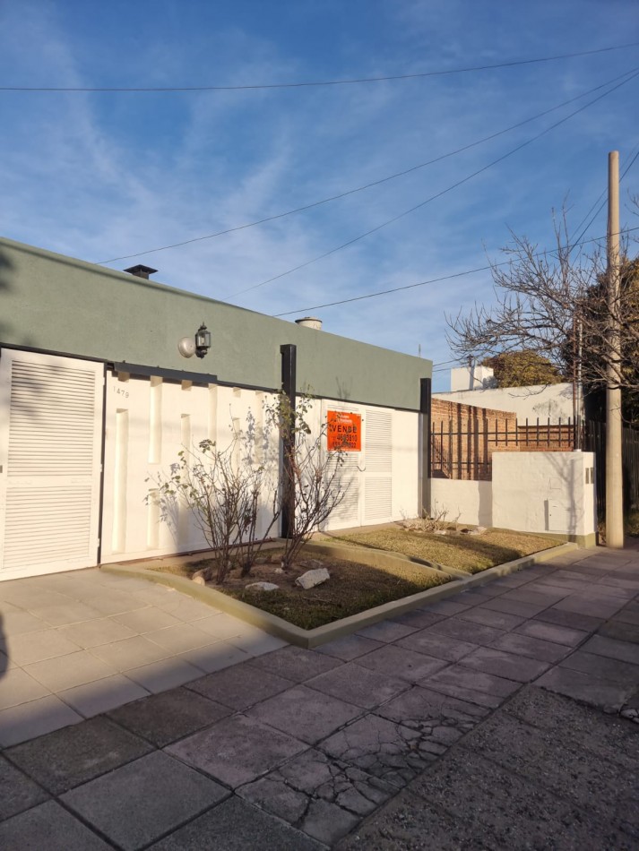 BARRIO AVENIDA, A METROS DE RUTA 20, HERMOSA CADA EN VENTA PARA VIVIR EN FAMILIA. " VENDIDA"