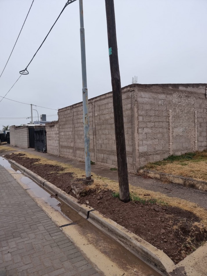 En Venta - Propiedad en BARRIO CARRARA DE HORIZONTE NORTE, a Precio de Oportunidad " VENDIDA" 