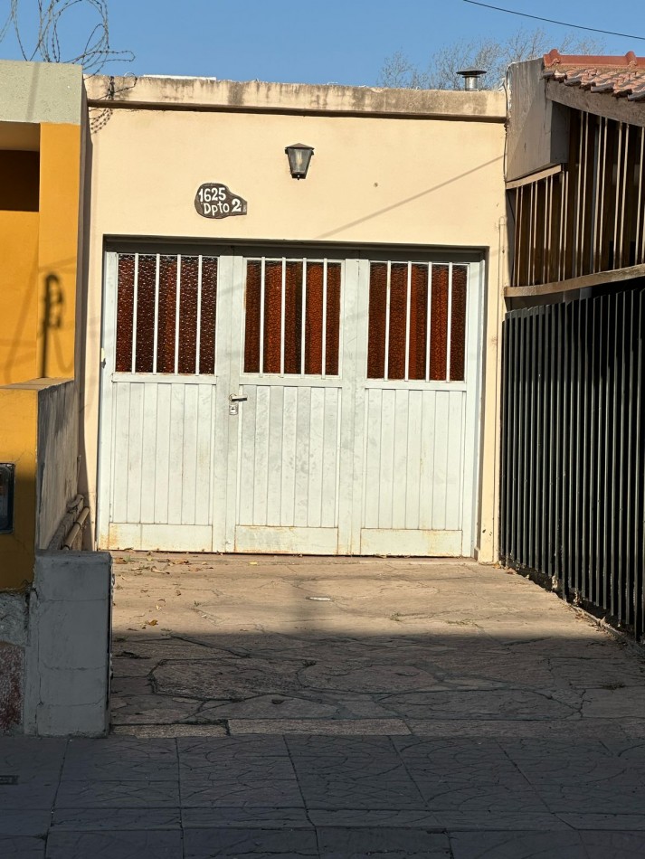 BARRIO LOS NARANJOS SE VENDE IMPECABLE DEPARTAMENTO 