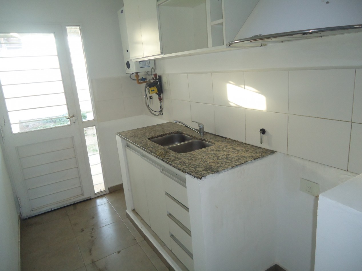 Bo Carrara de Horizonte Sur, impecable propiedad.- "  VENDIDA" 