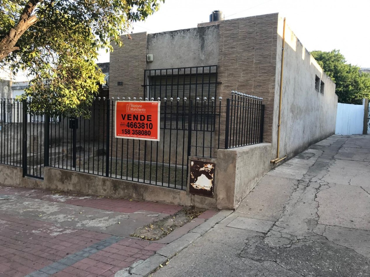 B° Observatorio, impecable propiedad reciclada a nueva.- 