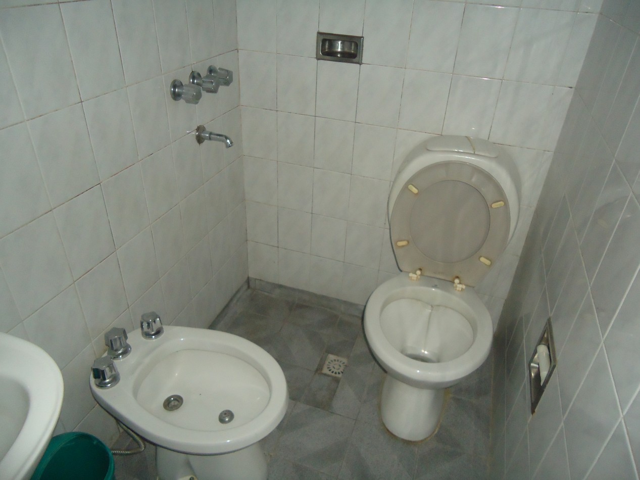 LOS NARANJOS, IDEAL PARA RENTAS ( INVERSOR) OPORTUNIDAD.- 