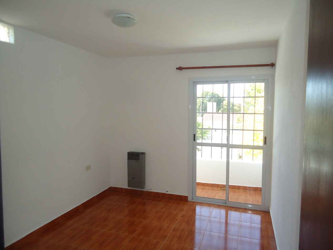 LOS NARANJOS, IDEAL PARA RENTAS ( INVERSOR) OPORTUNIDAD.- 