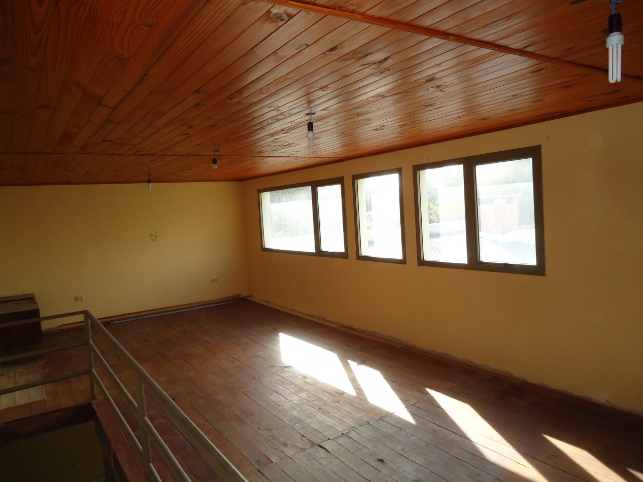 B° MATIENZO, IMPECABLE PROPIEDAD A METROS DE CALLE PRINCIPAL ( FLEMING) 