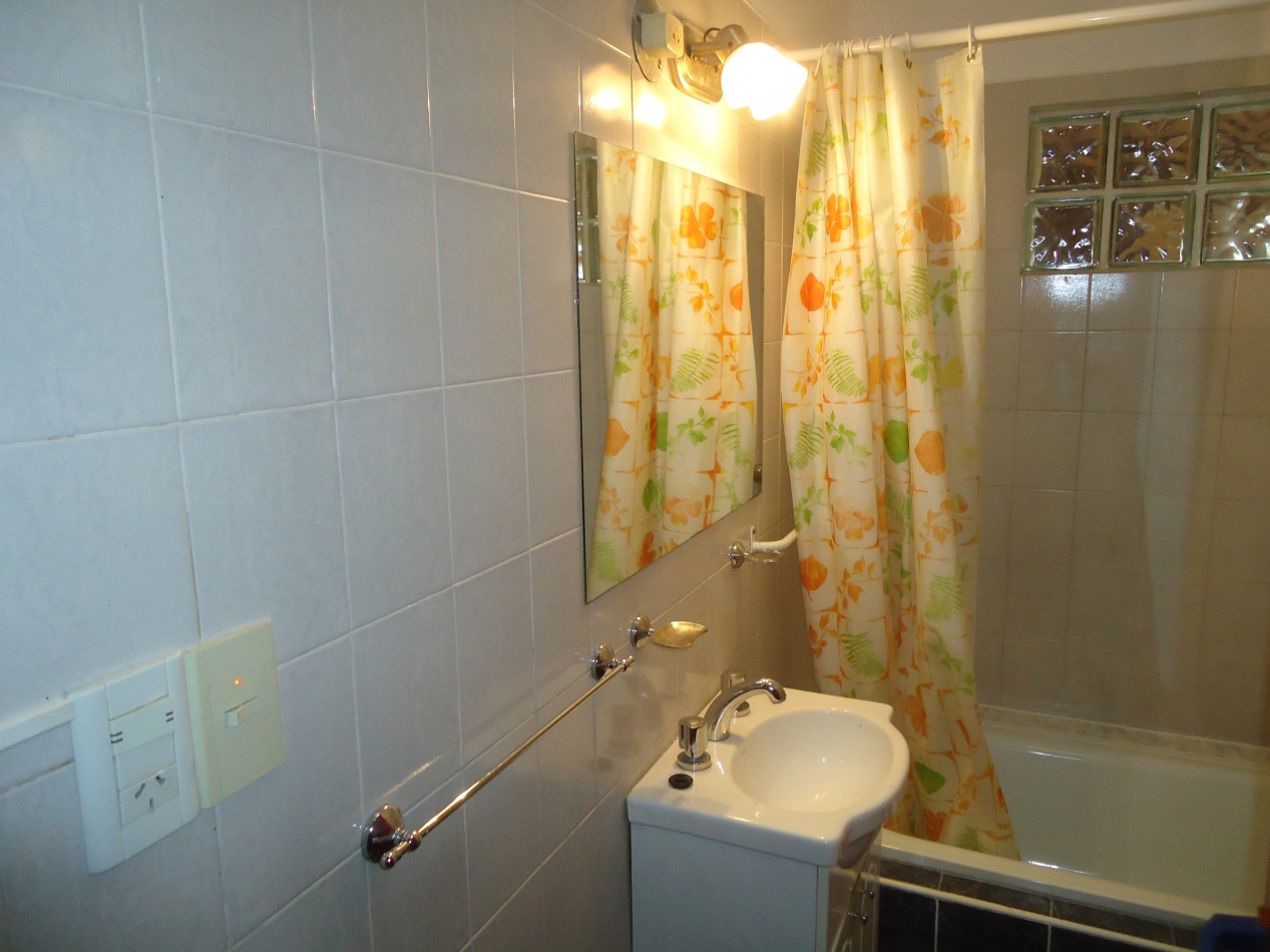 B° MATIENZO, IMPECABLE PROPIEDAD A METROS DE CALLE PRINCIPAL ( FLEMING) 