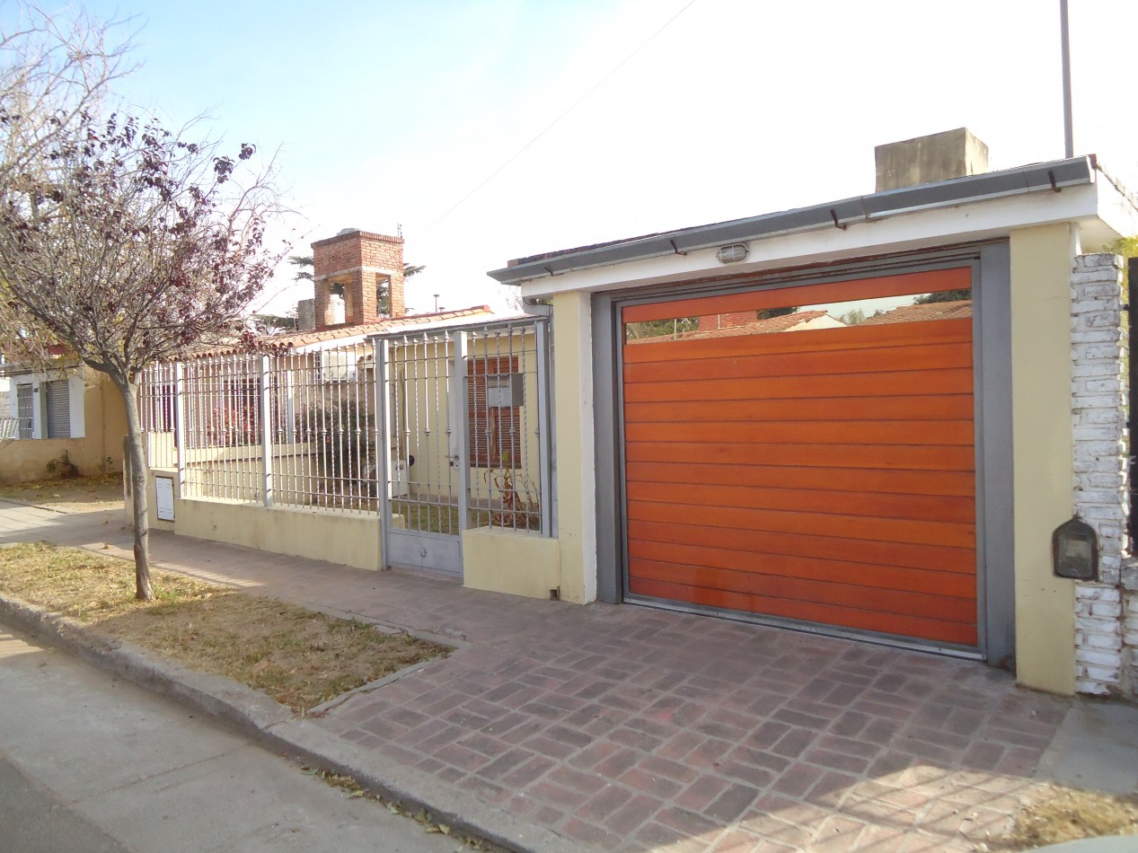 B° MATIENZO, IMPECABLE PROPIEDAD A METROS DE CALLE PRINCIPAL ( FLEMING) 