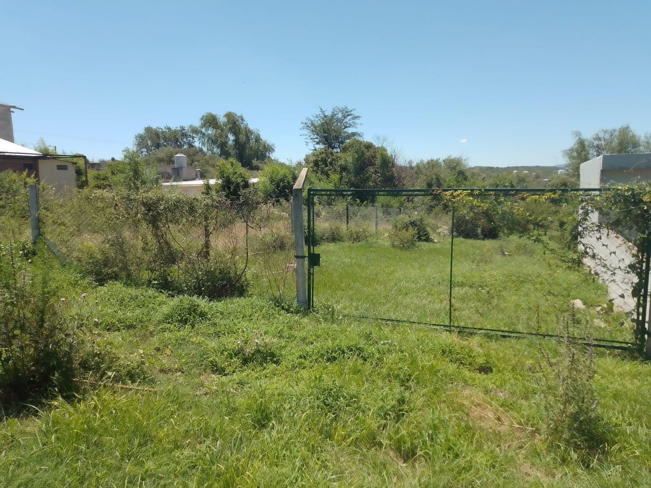Villa San Nicolas, espectacular terreno con Escritura y servicios.- 