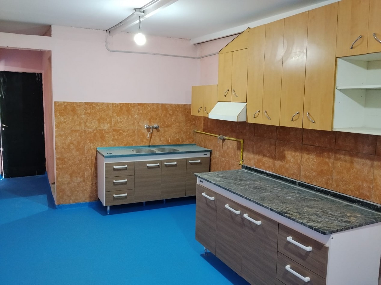 B° BELLA VISTA, HERMOS DEPARTAMENTO PLANTA ALTA.- 