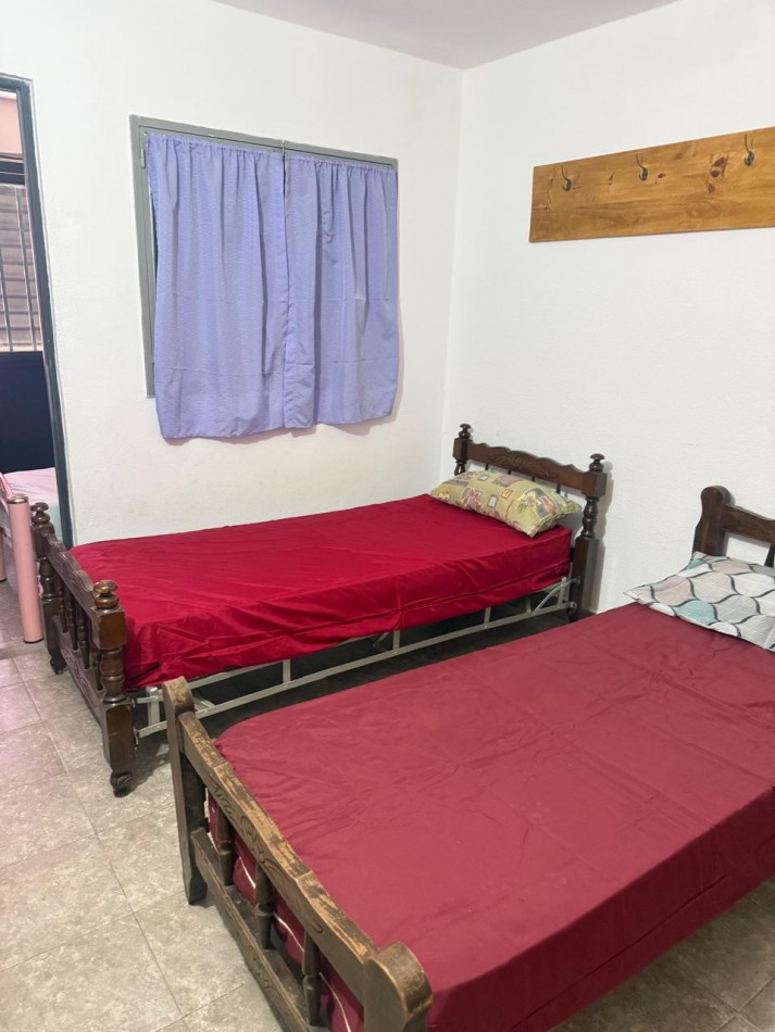 LOS PLATANOS, HERMOSO DEPARTAMENTO EXTERNO A METROS DE RUTA 20.-