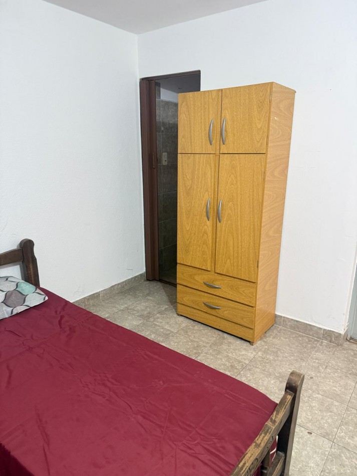 LOS PLATANOS, HERMOSO DEPARTAMENTO EXTERNO A METROS DE RUTA 20.-