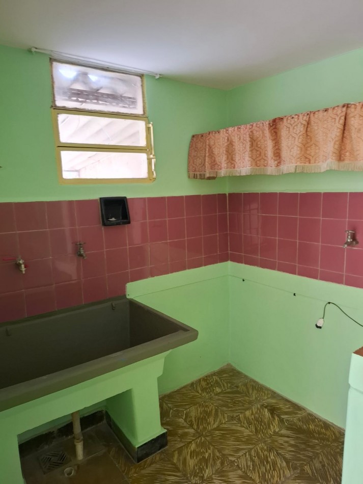 LOS PLATANOS, MUY LINDA ZONA, DEPARTAMENTO INTERNO.- 