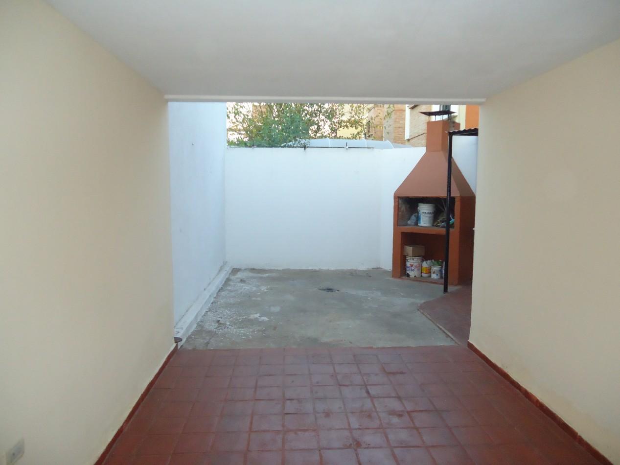 PARQUE CAPITAL, A CUADRAS DEL CLUB, LINDO ENTORNO DE VIVIENDAS.-  