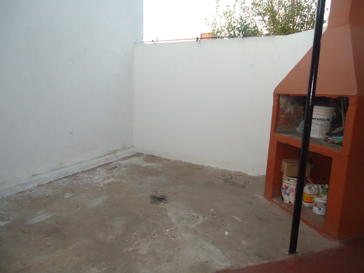 PARQUE CAPITAL, A CUADRAS DEL CLUB, LINDO ENTORNO DE VIVIENDAS.-  