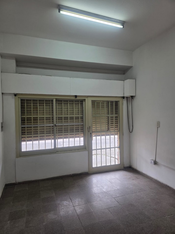 BARRIO GUEMES, DEPARTAMENTO EN ALQUILER