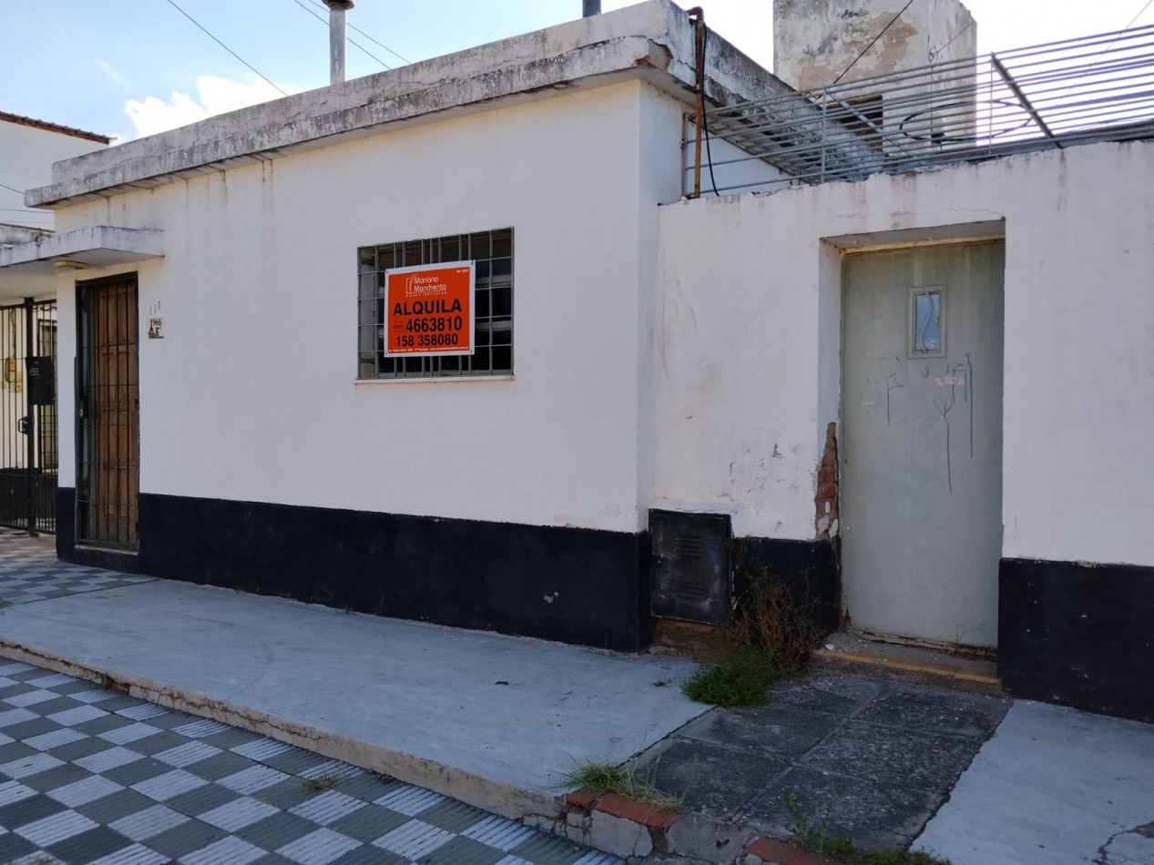 Mariano Balcarce a solo dos cuadra de R-20.-