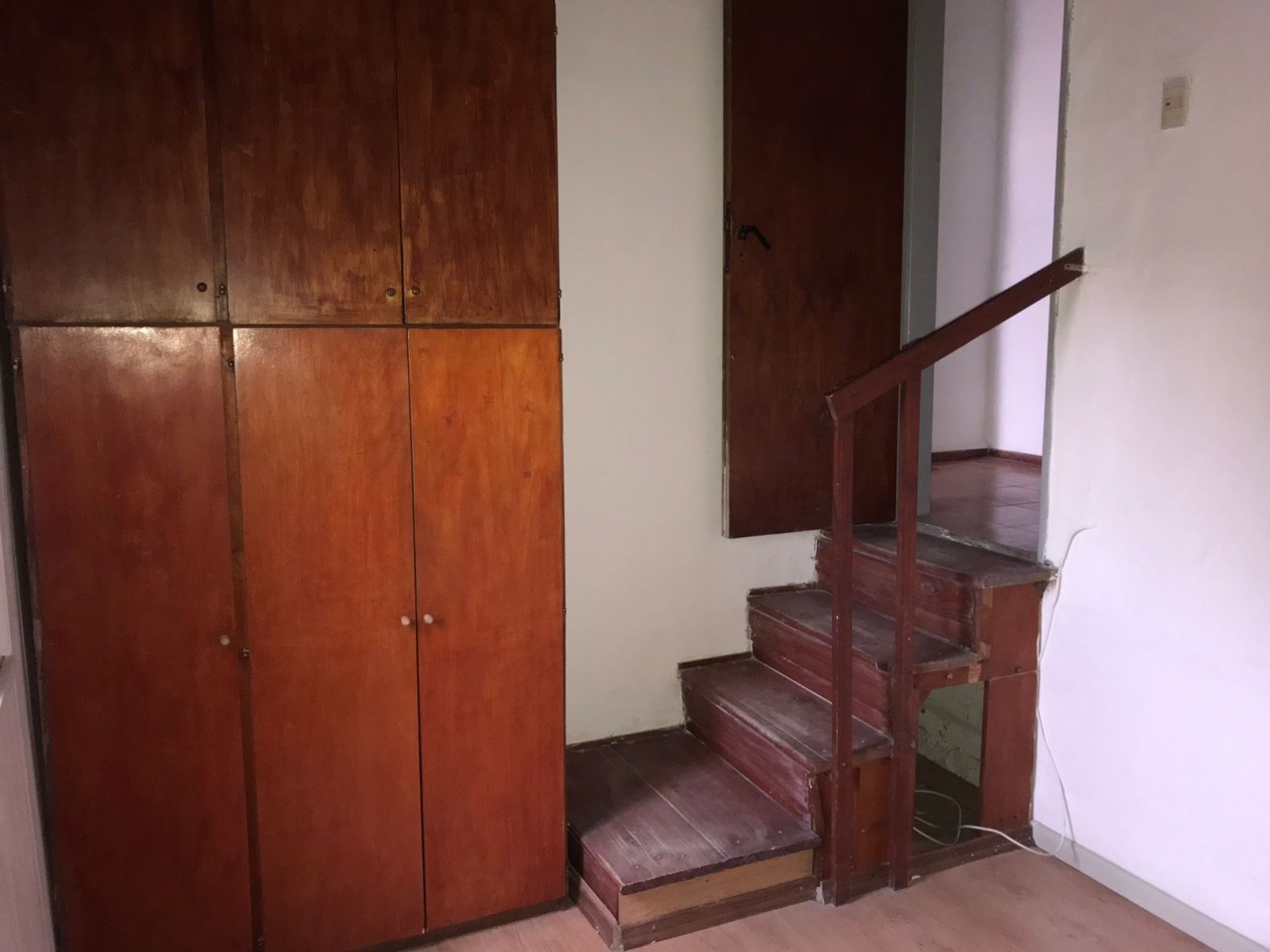 BARRIO PARQUE CAPITAL, SE ALQUILA DEPARTAMENTO EN PLANTA ALTA 