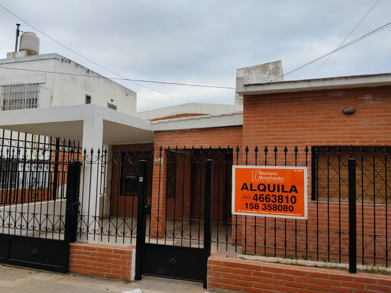 Los platanos, linda zona.- 
