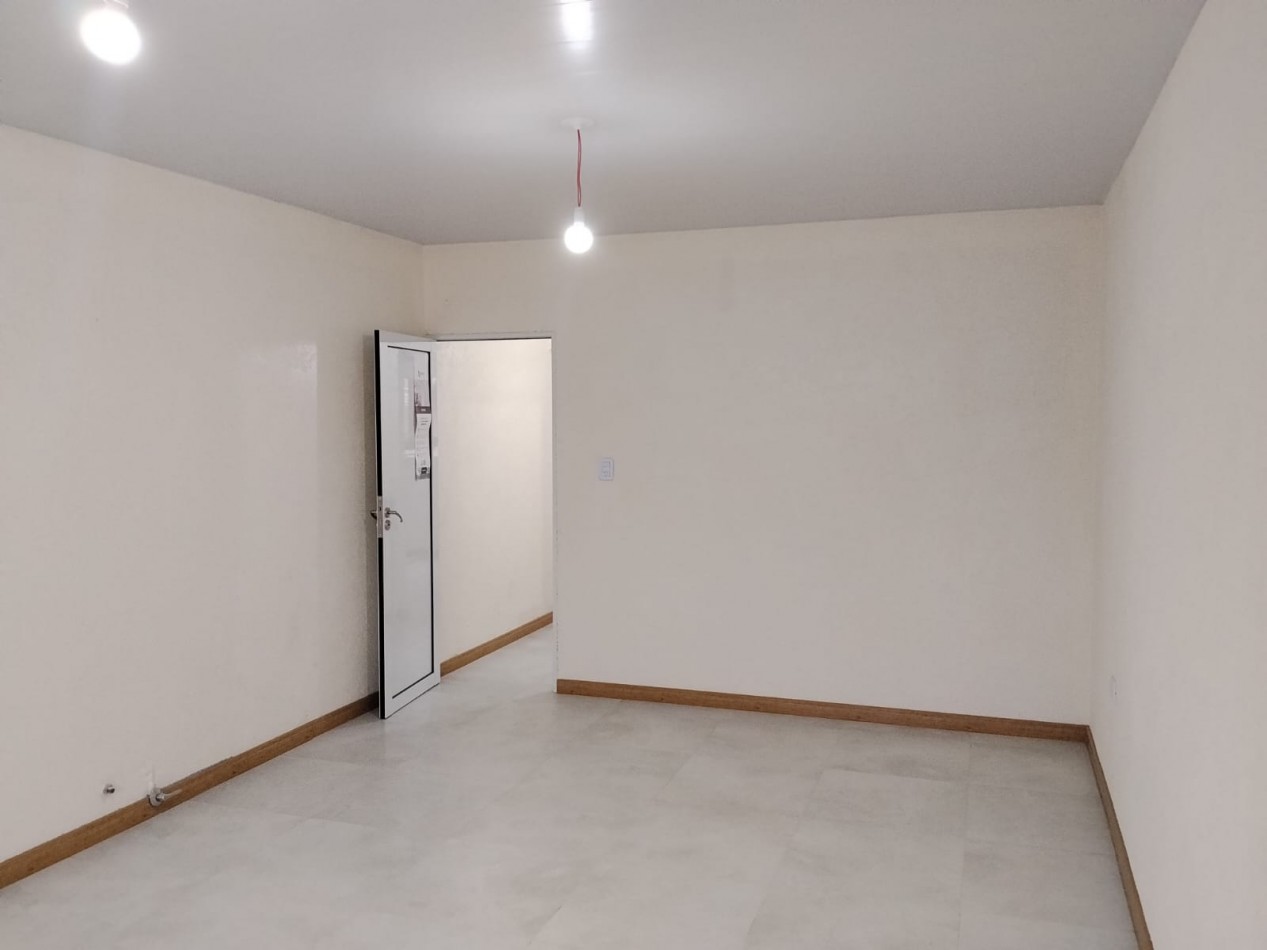 BARRIO ESTACION FLORES, SE ALQUILA DEPARTAMENTO NUEVO A ESTRENAR EN PLANTA ALTA