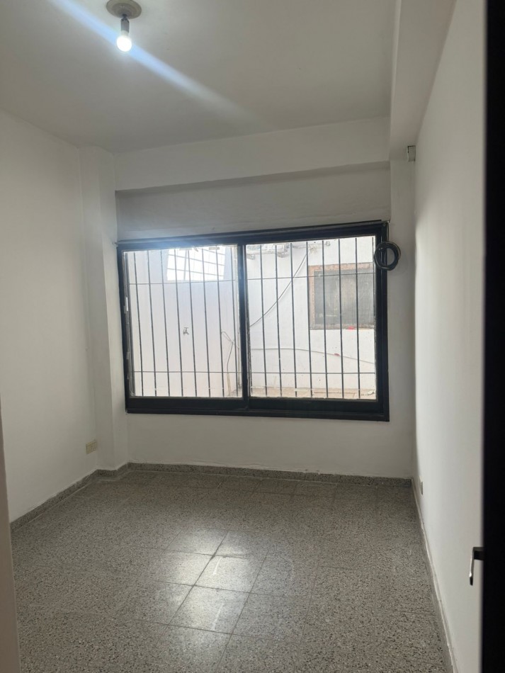 Villa Adela, hermoso departamento externo.- 