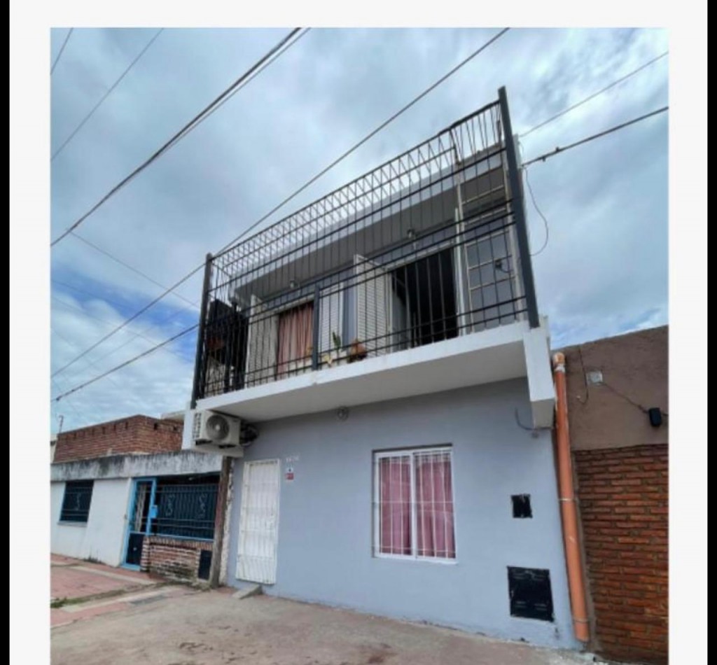 B° Cupani linda zona a metros de calle principal del barrio.- 