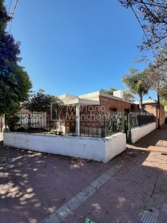 ALTO ALBERDI, FRENTE AL CLUB LA "U" APPTA CREDITO BANCOR.-
