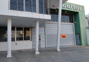 A METROS DE RUTA 20 IMPECABLE GALPON ( B° ROSEDAL) 